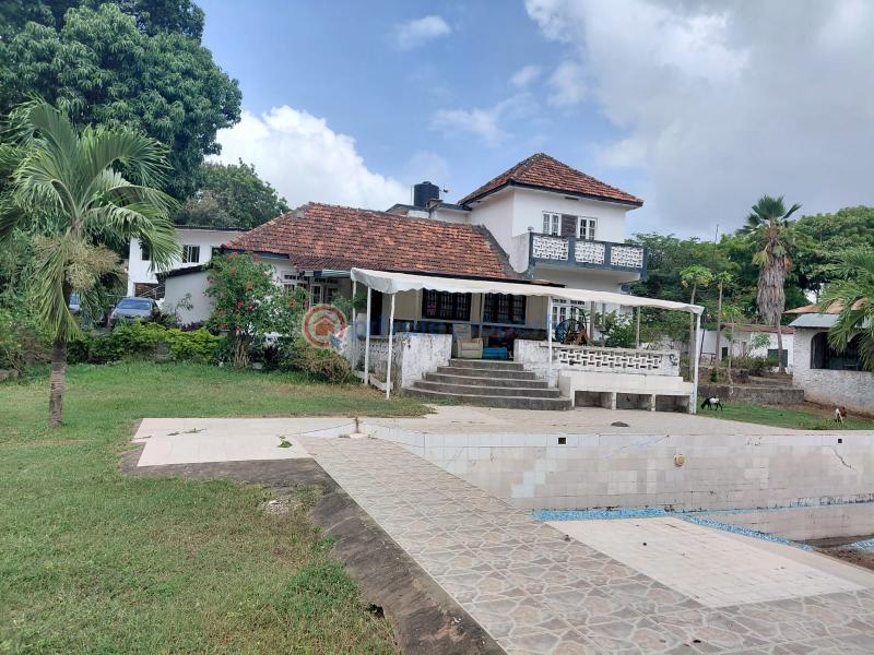Land For Sale Nyali Mombasa Near Mombasa Beach Hotel Nyali  - 1