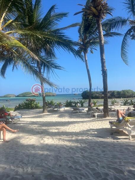 Hotel / Guest House For Sale Jacaranda Beach. Watamu Kilifi - 2