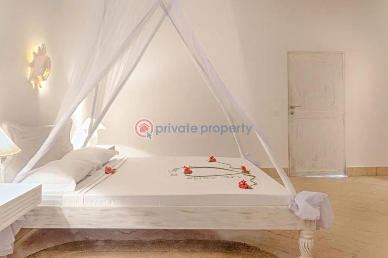 Hotel / Guest House For Sale Jacaranda Beach. Watamu Kilifi - 4