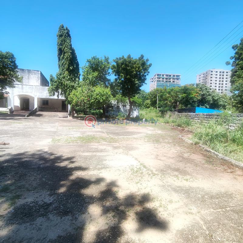 Commercial Land For Sale Beach Road Nyali Mombasa  - 2