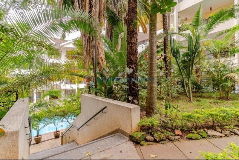 2 bedroom Apartment For Sale Riverside Drive westlands. Nairobi - 5