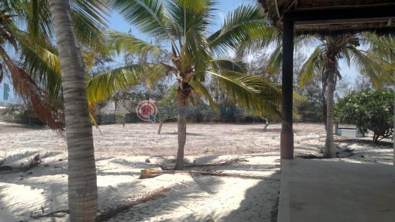 Land For Sale Watamu,jacaranda Hotel Jacaranda Beach. Watamu Kilifi - 13