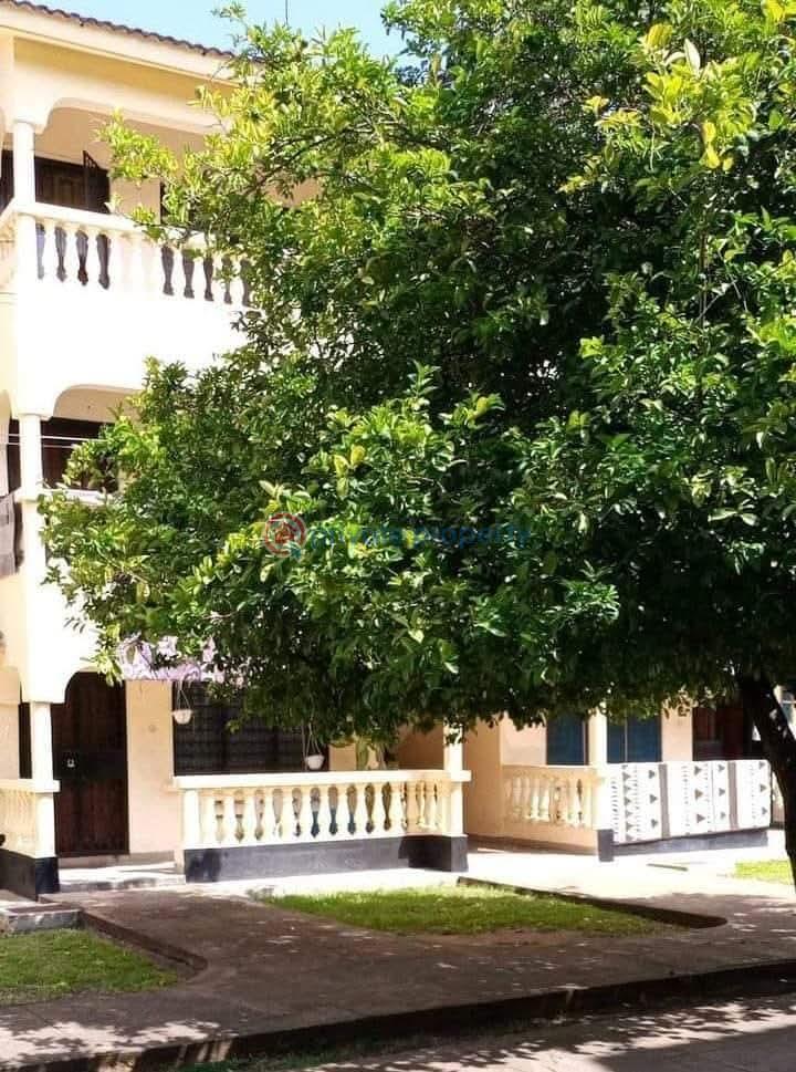 3 bedroom Apartment For Rent Off Links Road Nyali Mombasa - 1
