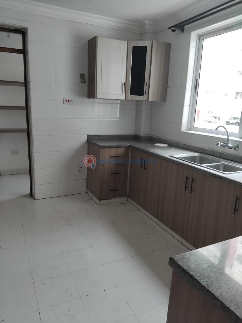 3 bedroom Apartment For Rent westlands. Nairobi - 11