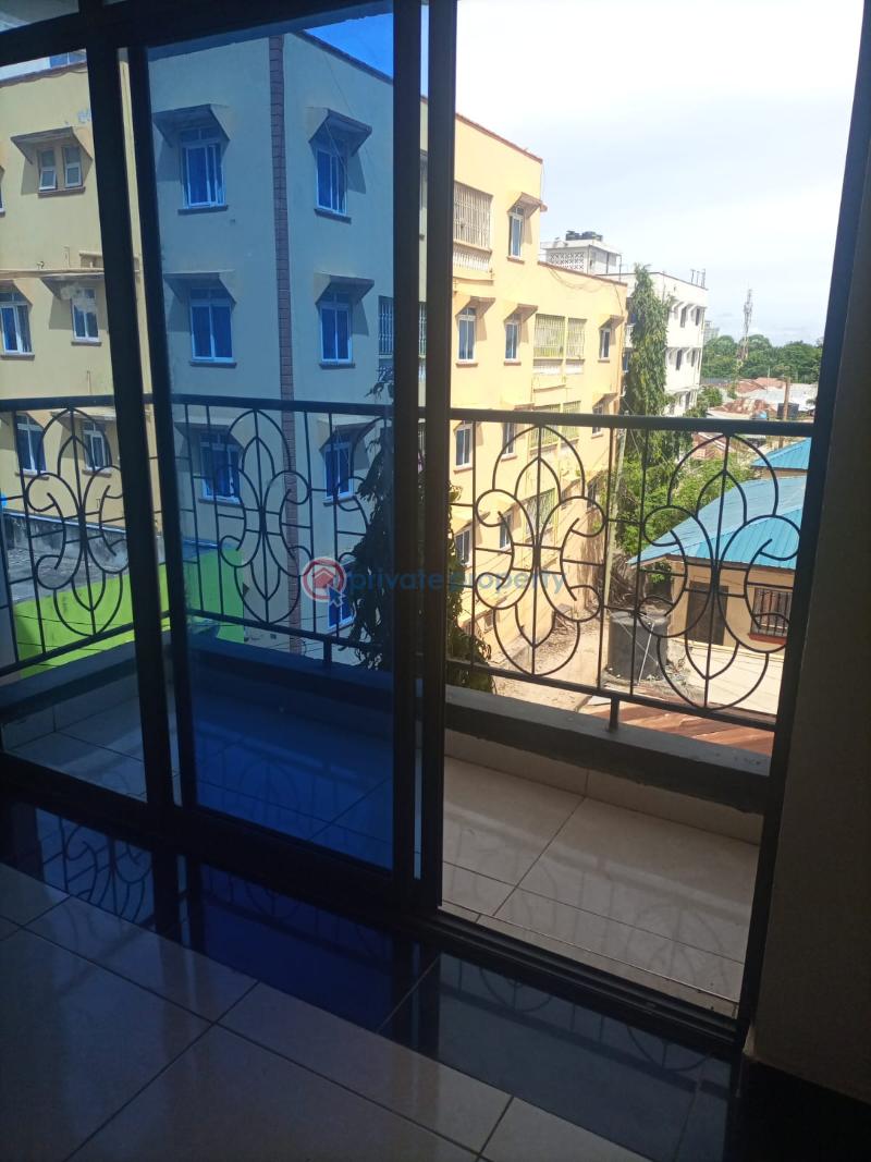3 bedroom Apartment For Sale Beach Road msa Nyali Mombasa - 7