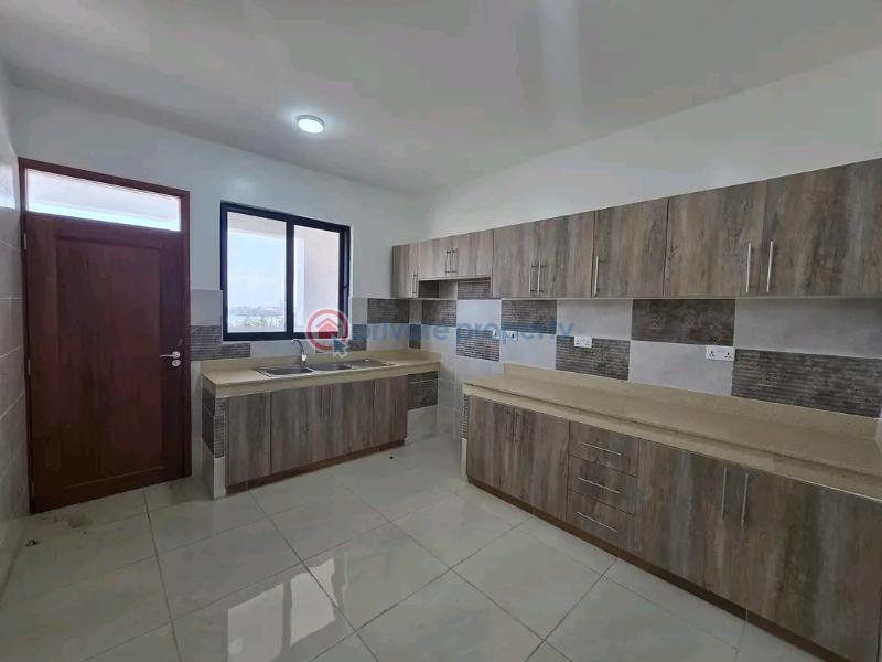 3 bedroom Apartment For Rent Moyne Drive Nyali Mombasa - 1