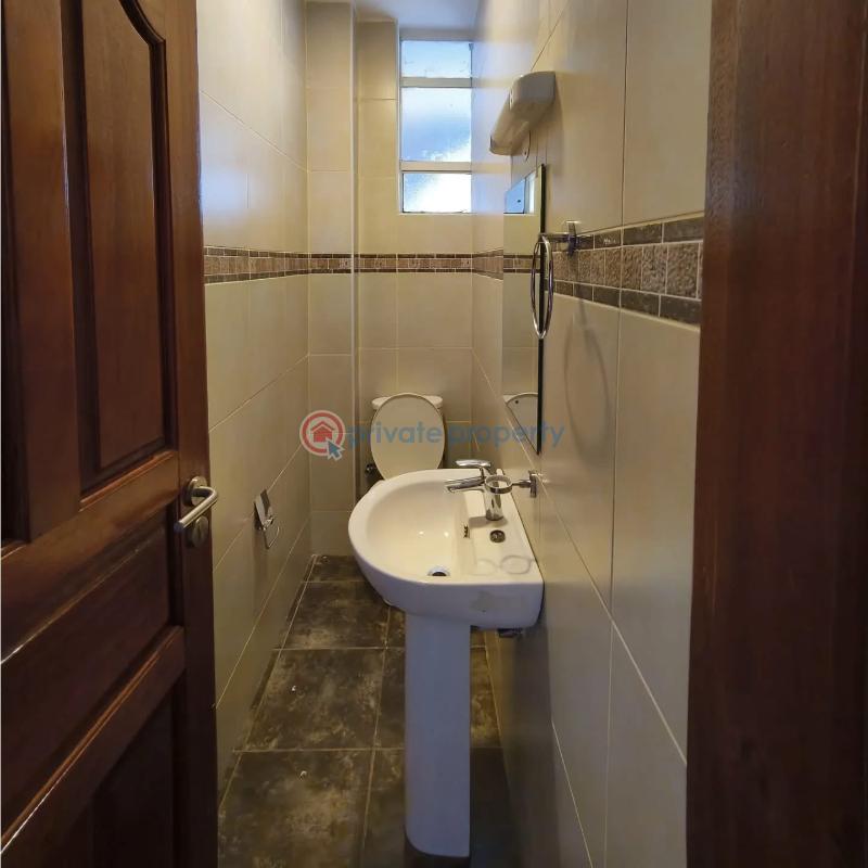 3 bedroom Apartment For Rent Oledume Road Near Makini School. Kilimani Nairobi - 10