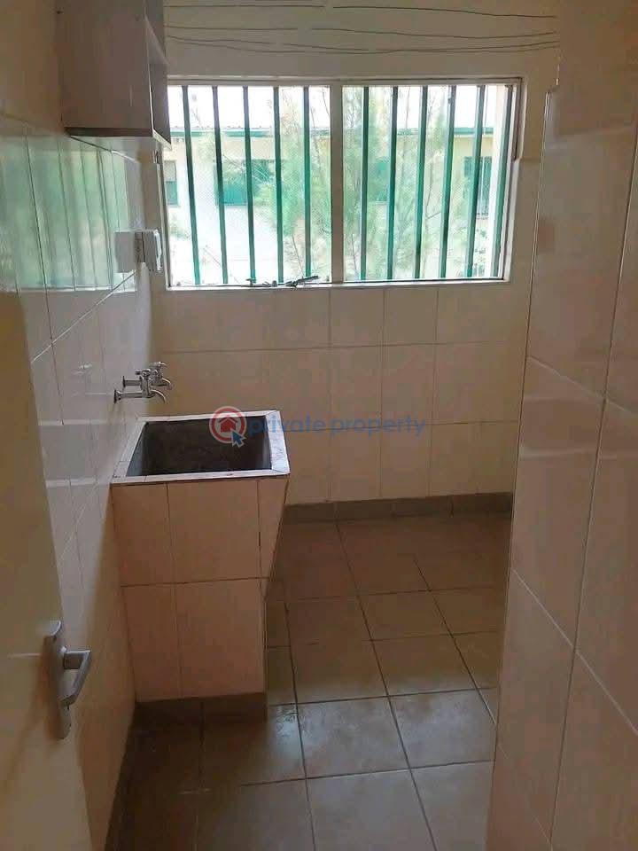 3 bedroom Apartment For Sale Nyayo Estate Eastern Bypass Road Embakasi Nairobi - 10