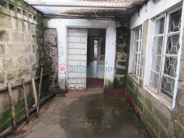 3 bedroom Townhouse For Sale Nairobi West  - 2