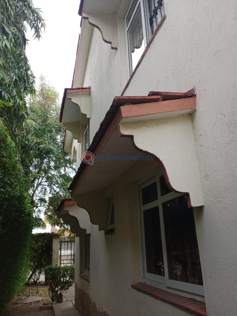 3 bedroom Townhouse For Sale Bandari Estate, Bombolulu Bamburi Mombasa - 5