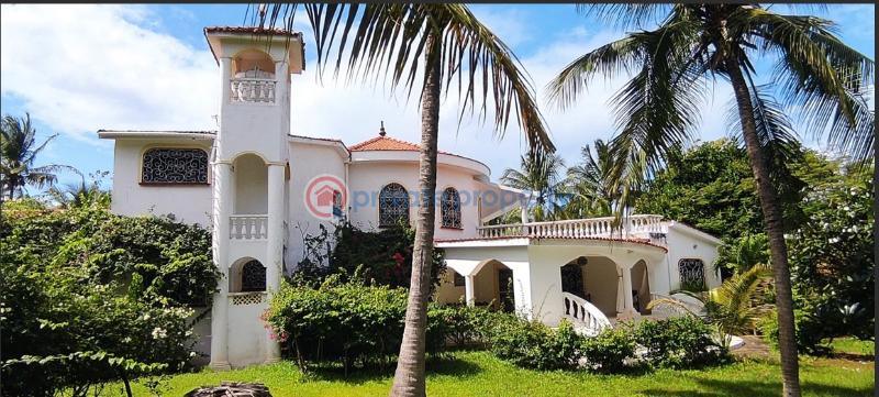 3 bedroom House For Sale Watamu Ocean Front Ocean Front Watamu Kilifi - 1