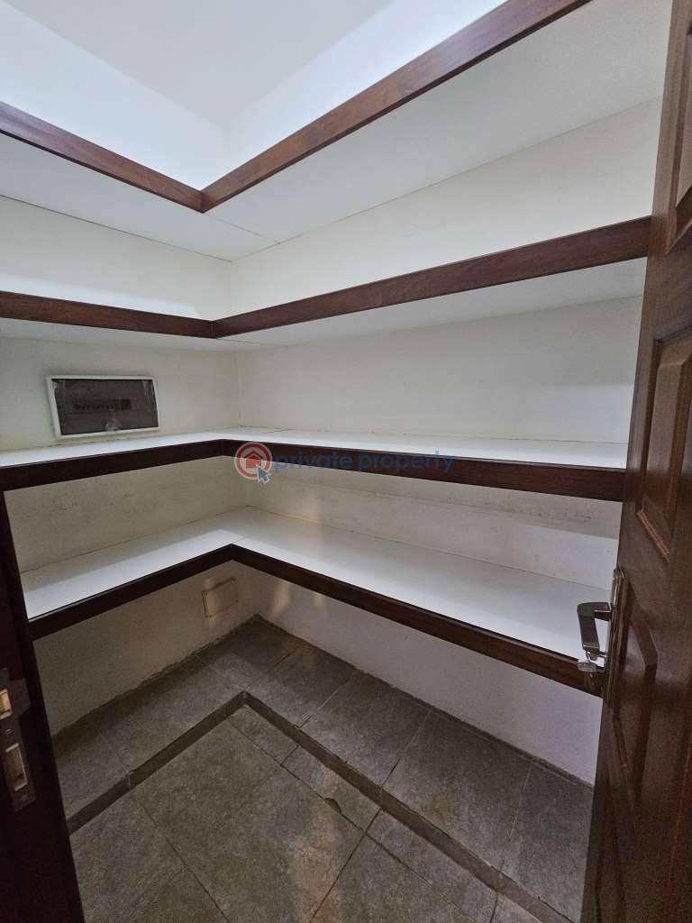 3 bedroom Apartment For Sale City Park Near Diamond Plaza Parklands Nairobi - 8