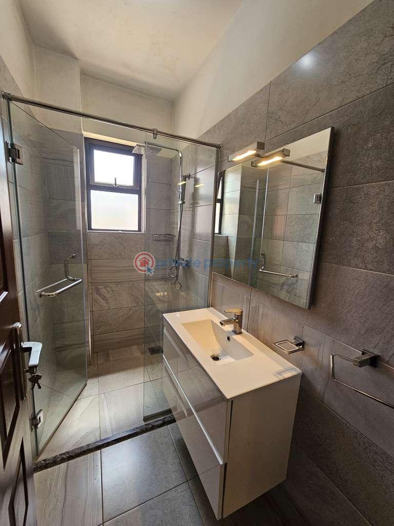 3 bedroom Apartment For Sale City Park Near Diamond Plaza Parklands Nairobi - 16