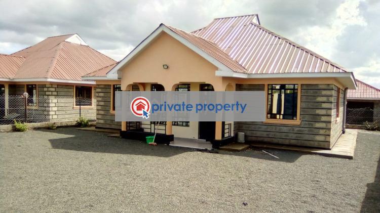 3 bedroom Detached Bungalow For Sale &nbsp;namanga Road Kitengela Kajiado - 1