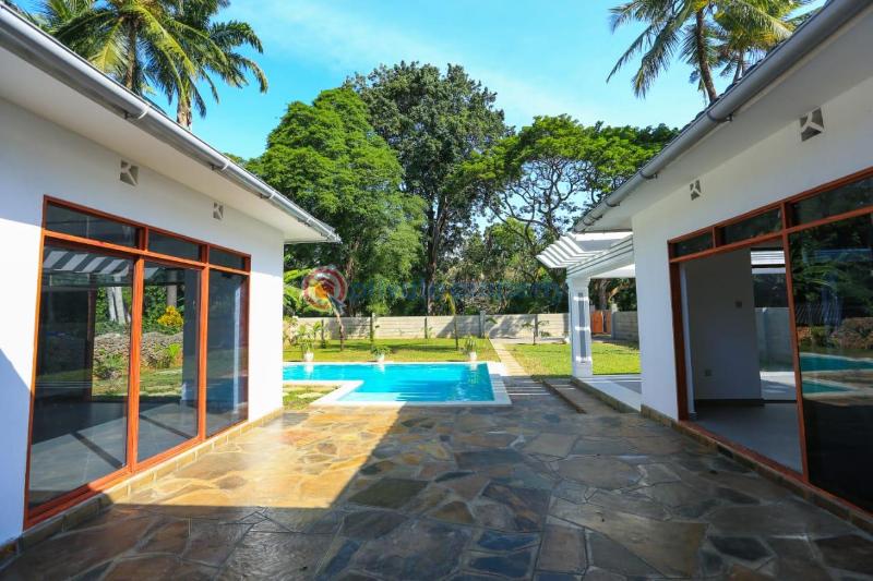 3 bedroom Detached Bungalow For Sale Mtwapa La Marina Mtwapa Kilifi - 10