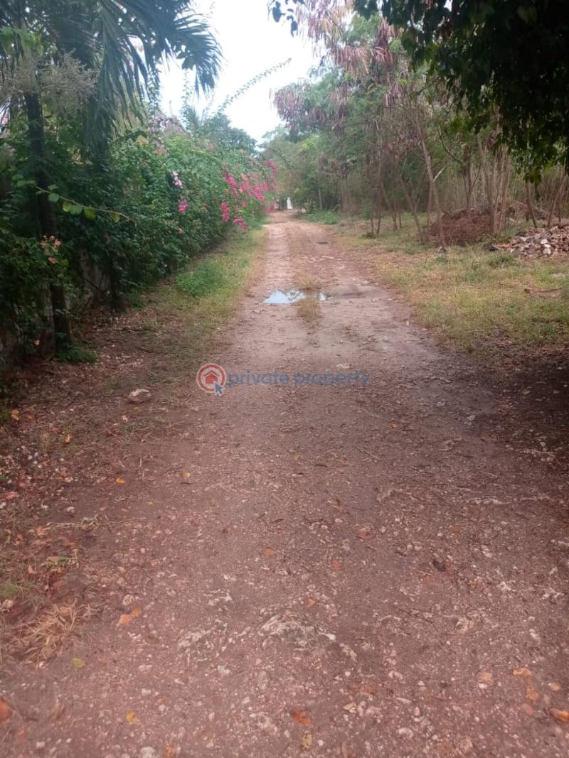 10 bedroom Hotel / Guest House For Sale Diani Beach Ukunda Ukunda. Kwale - 17