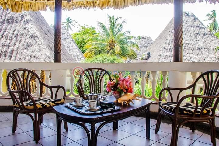 10 bedroom Hotel / Guest House For Sale Diani Beach Ukunda Kwale - 4