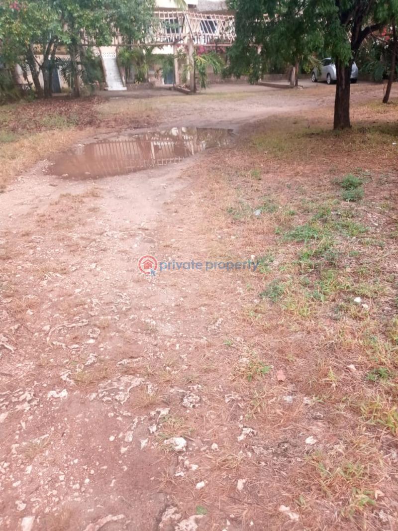 10 bedroom Hotel / Guest House For Sale Diani Beach Ukunda Kwale - 23