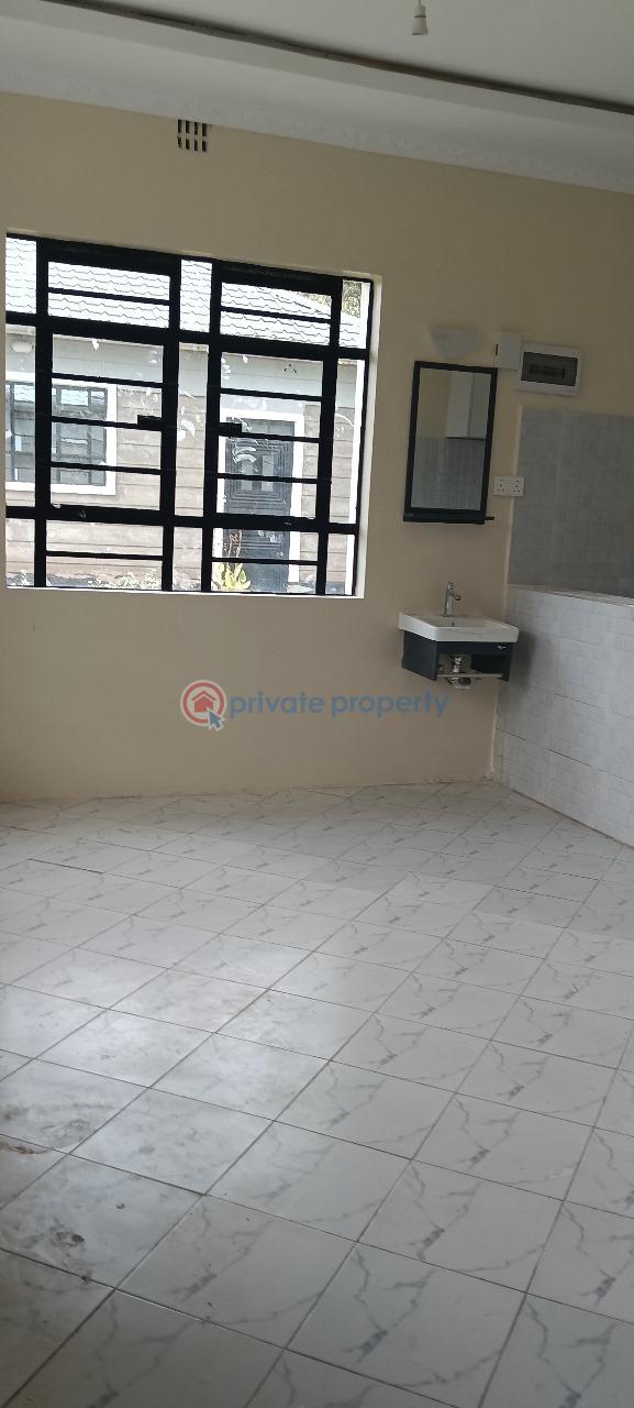 3 bedroom House For Sale 200 Meters From The Tarmac Road. Gikambura Kikuyu Kiambu - 11