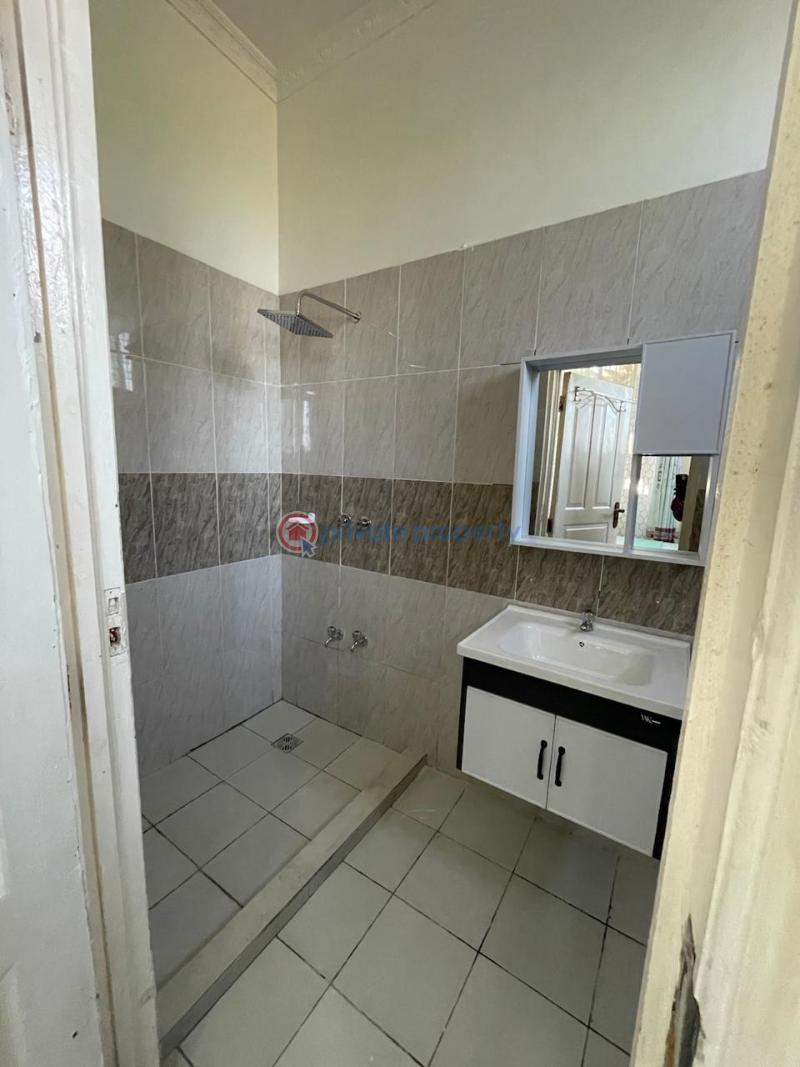 3 bedroom Apartment Short let Mombasa Utange near Braeburn International School Bamburi Mombasa - 18