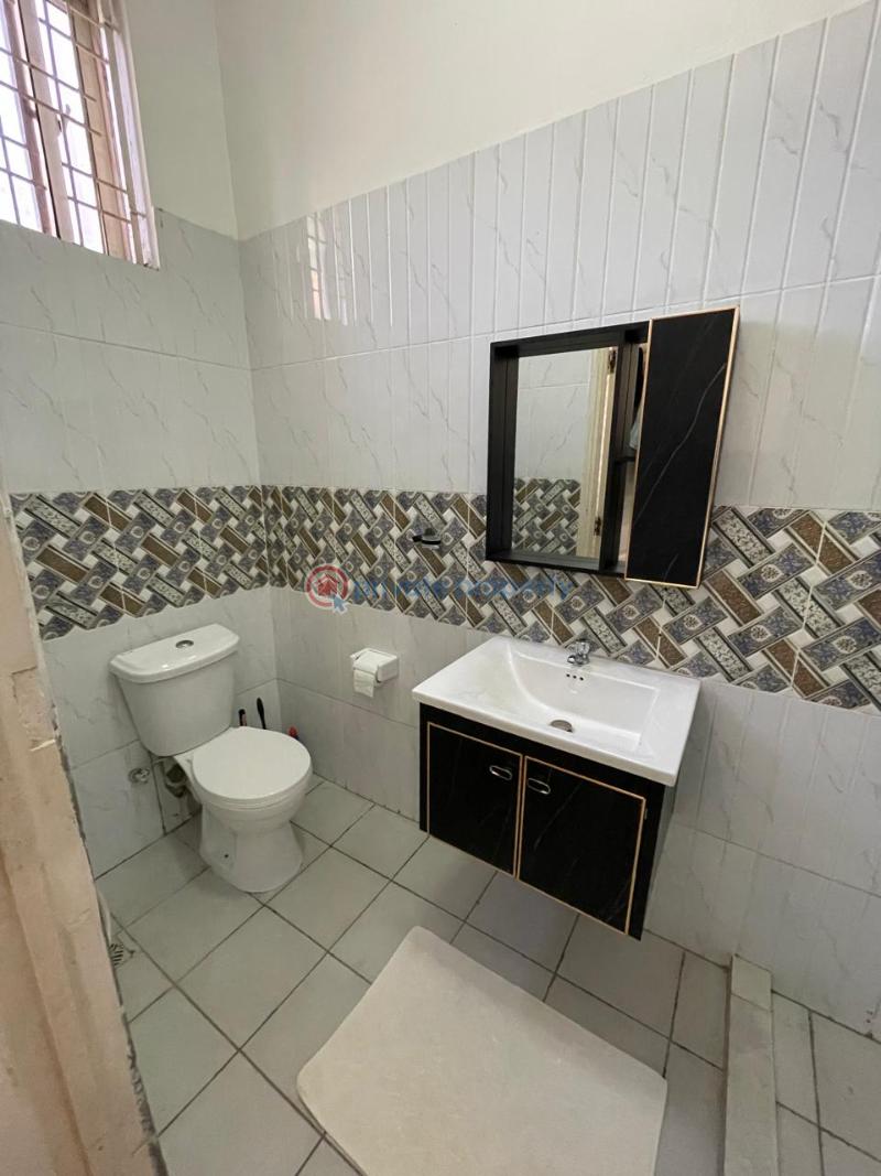 3 bedroom Apartment Short let Mombasa Utange near Braeburn International School Bamburi Mombasa - 9