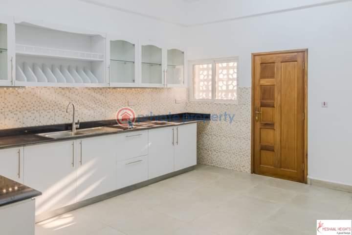 3 bedroom Apartment For Sale Mombasa Kizingo Ganjoni Mombasa - 20