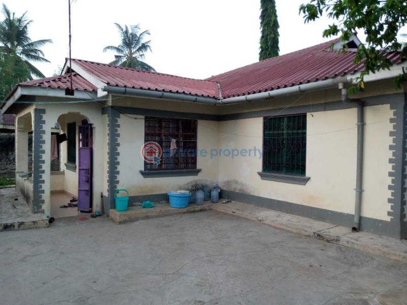 3 bedroom House For Sale Mombasa Utange near Braeburn International School Bamburi Mombasa - 2