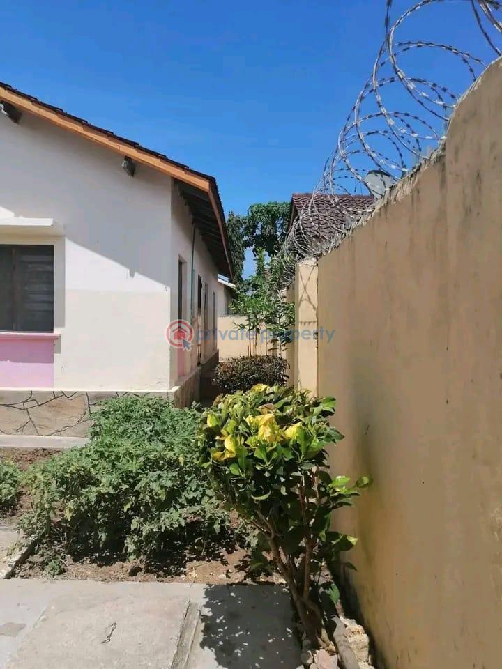 3 bedroom Detached Bungalow For Sale Mombasa Utange near Braeburn International School Bamburi Mombasa - 3