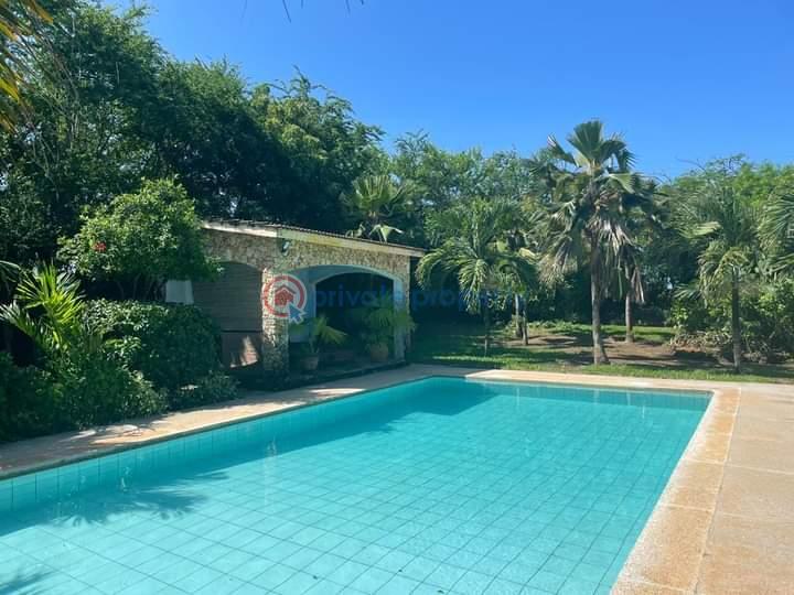 3 bedroom House For Sale Mombasa, Shanzu Shanzu Mombasa - 3
