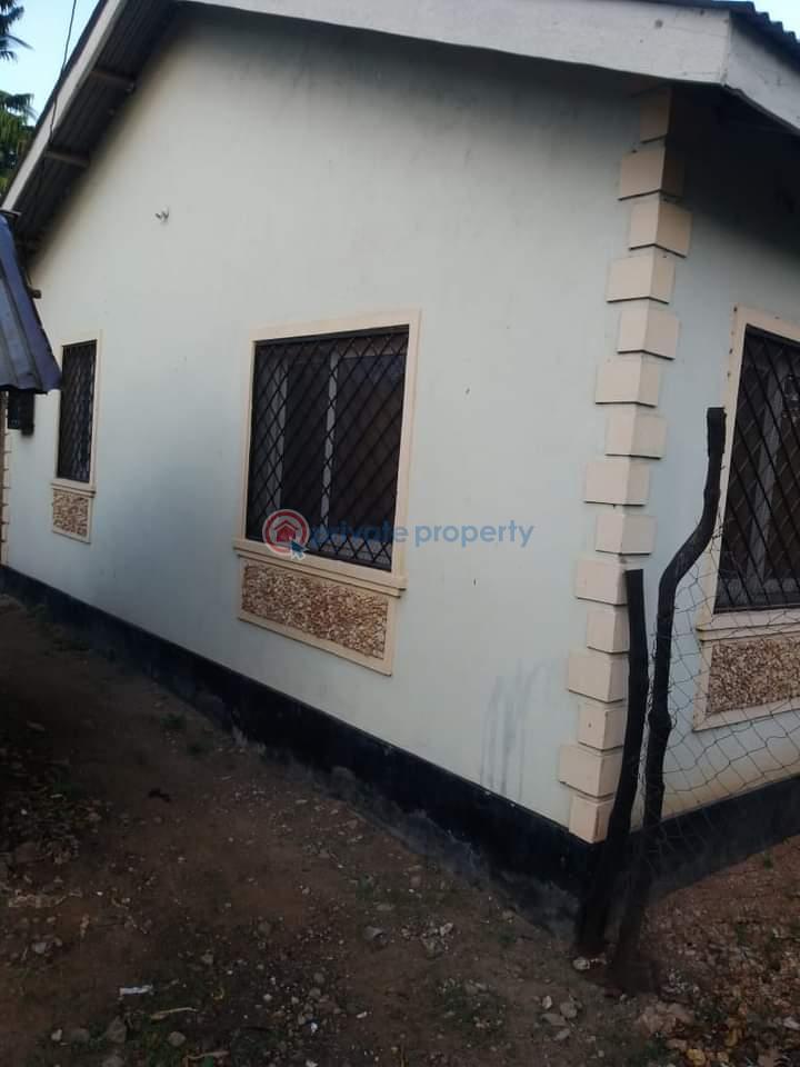 3 bedroom House For Sale Mombasa,utange,majaoni near Braeburn International School Bamburi Mombasa - 2
