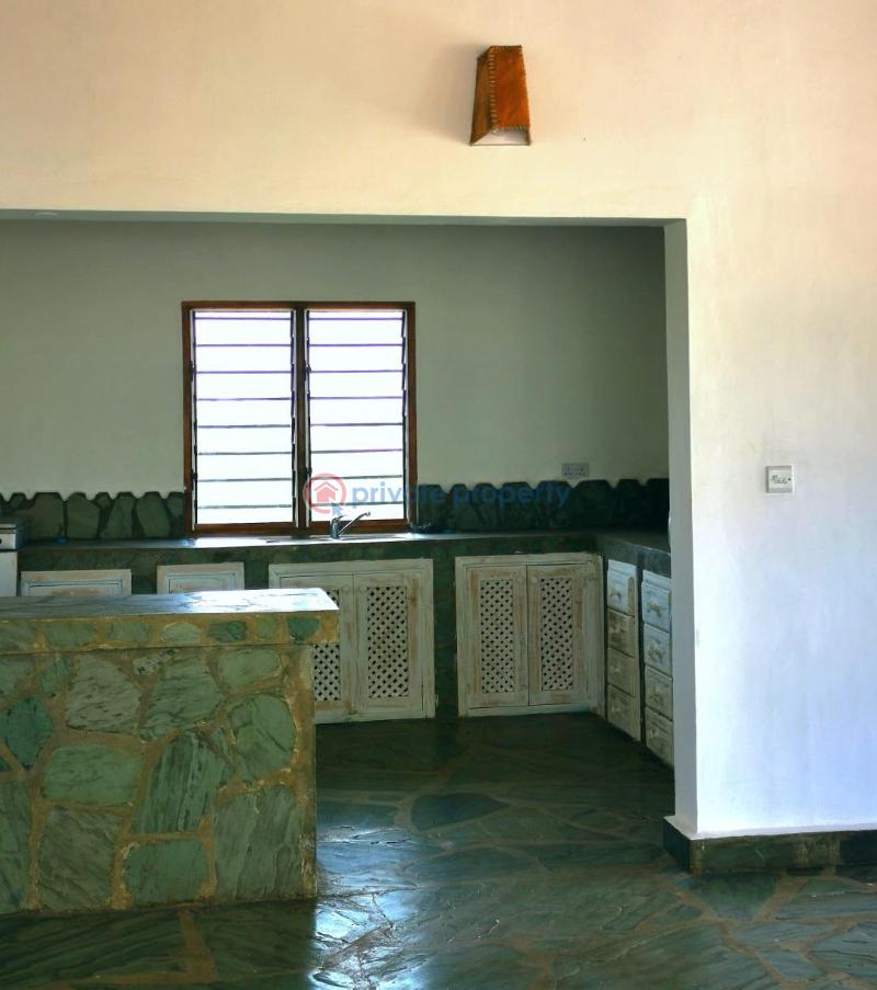 4 bedroom House For Sale Jacaranda Beach. Watamu Kilifi - 18