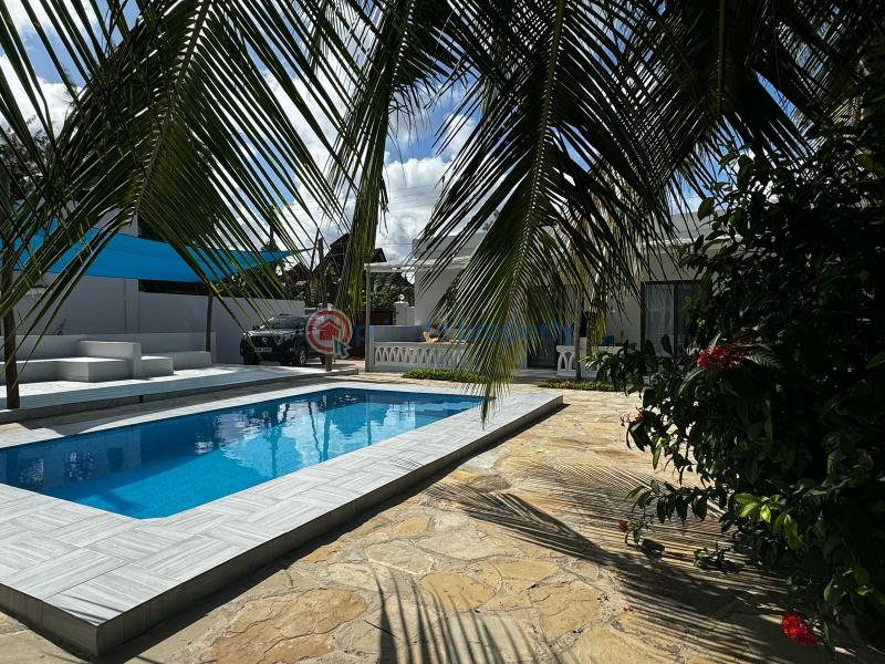 3 bedroom Detached Bungalow For Sale Southern Palm Area Diani Beach Ukunda Kwale - 3