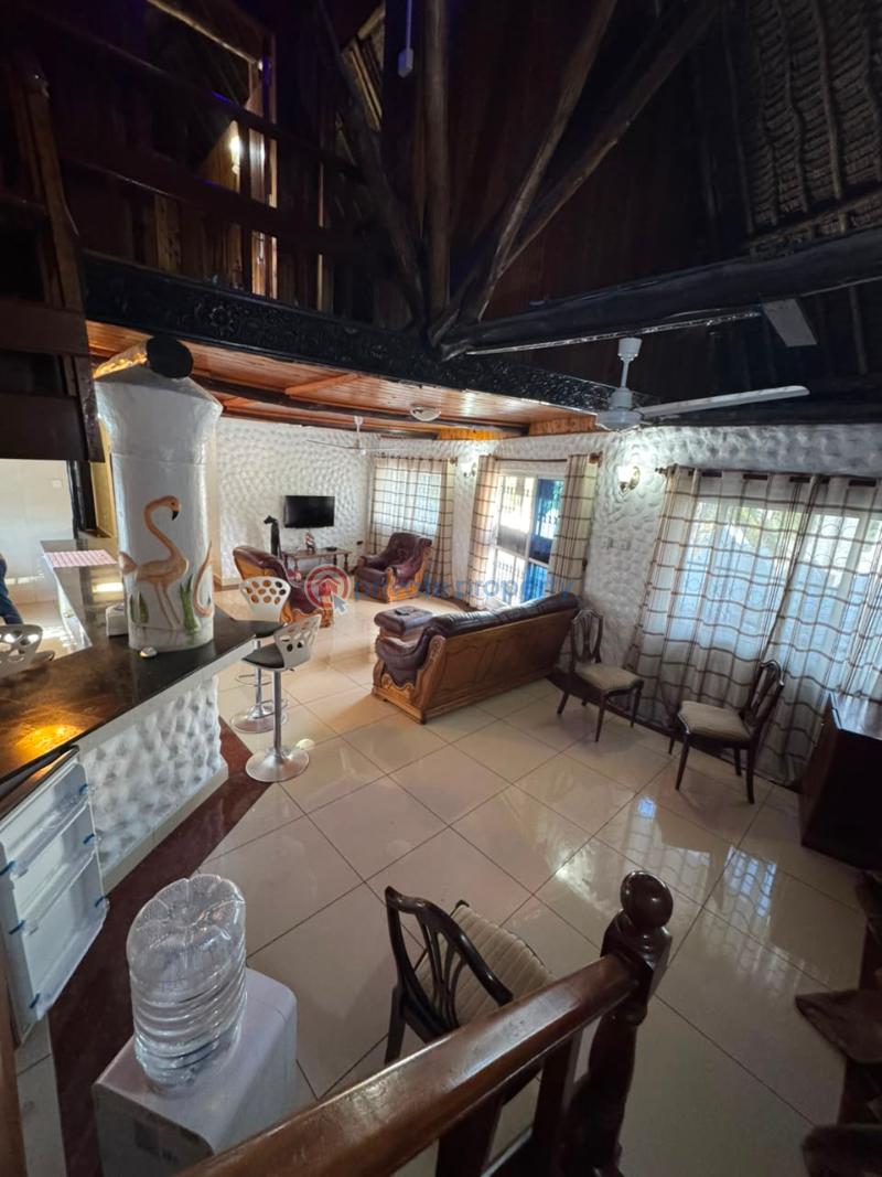 4 bedroom Apartment For Sale Nyali Bridge 2nd Row From The Beach Nyali Mombasa - 7