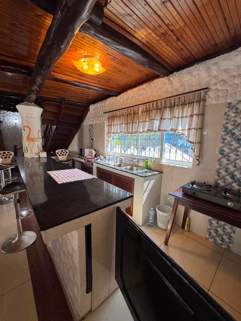 4 bedroom Apartment For Sale Nyali Bridge 2nd Row From The Beach Nyali Mombasa - 9