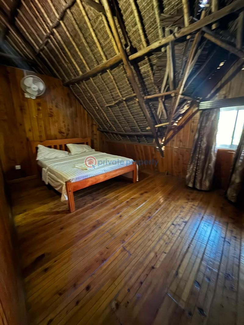4 bedroom Apartment For Sale Nyali Bridge 2nd Row From The Beach Nyali Mombasa - 8
