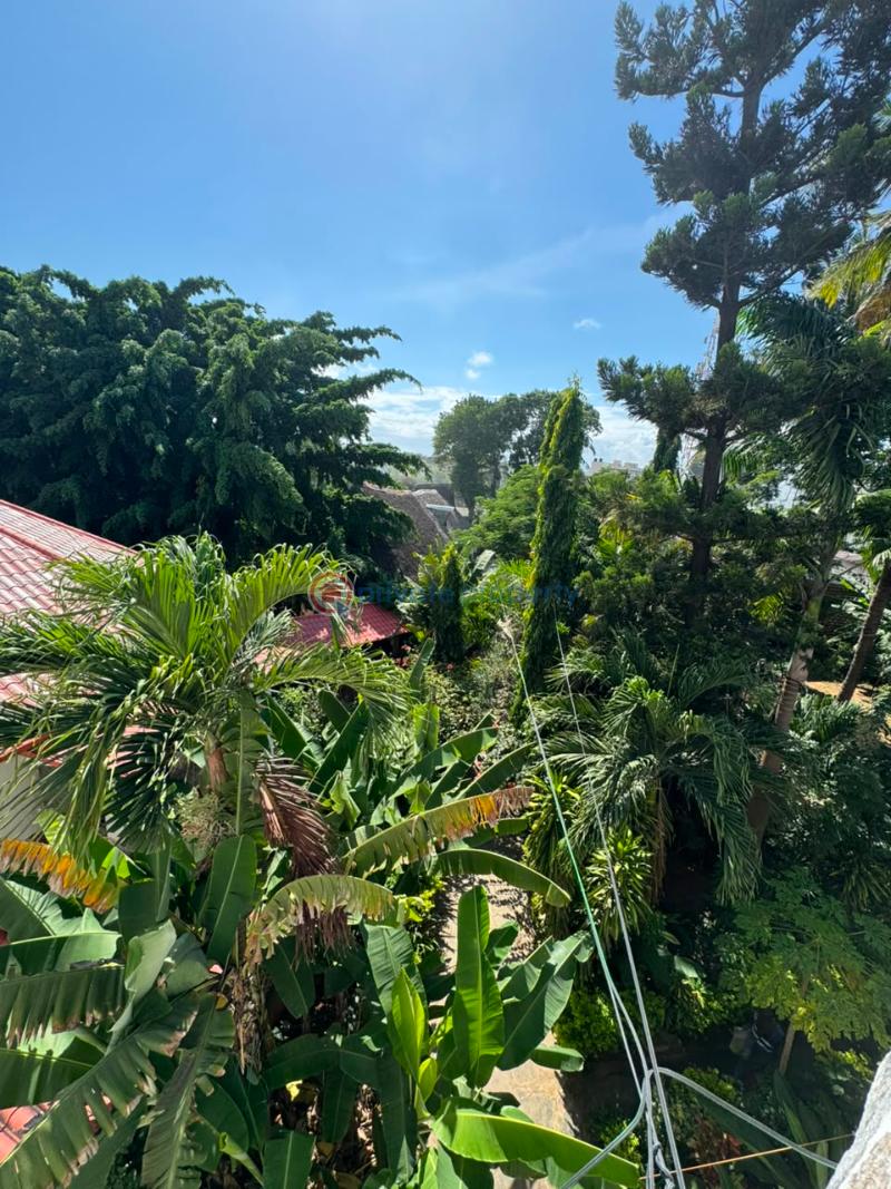 4 bedroom Apartment For Sale Nyali Bridge 2nd Row From The Beach Nyali Mombasa - 0