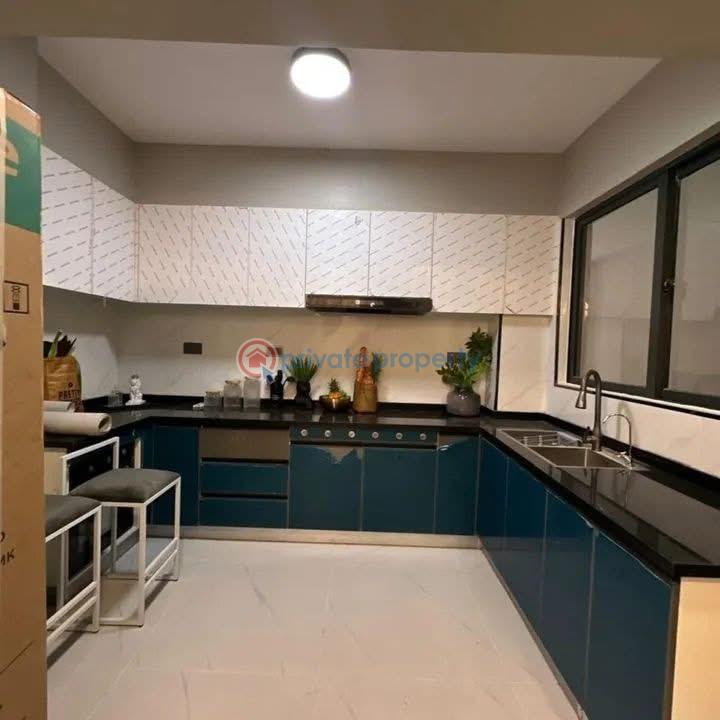 4 bedroom Apartment For Sale Othaya Road Kileleshwa Nairobi - 1