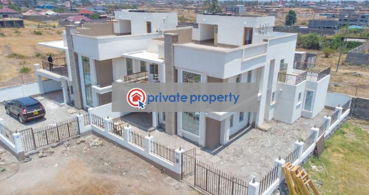 4 bedroom House For Sale &nbsp;afew Meters From Tarmac Rd Ruiru Kiambu - 5