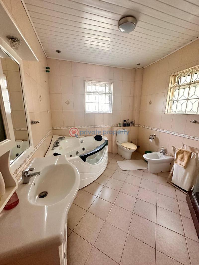 4 bedroom House For Sale Near The Giraffe Center Karen Nairobi - 8