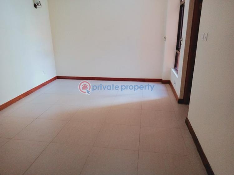 4 bedroom Apartment For Sale Near Kileleshwa Police Station. Nairobi - 2