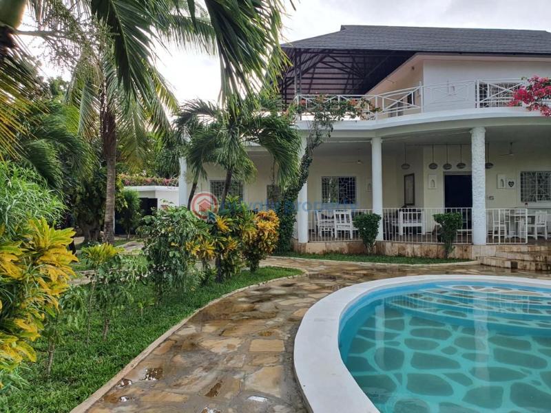 4 bedroom House For Sale Watamu Ocean Front Ocean Front Watamu Kilifi - 8