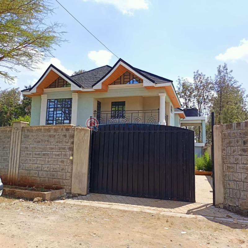 4 bedroom House For Sale Close To The Tarmac Road Ongata Rongai Kajiado - 0