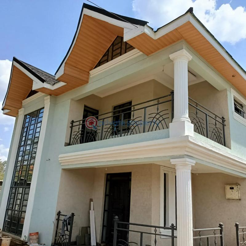 4 bedroom House For Sale Close To The Tarmac Road Ongata Rongai Kajiado - 2