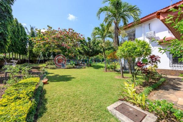 4 bedroom House For Sale Nyali Mombasa  - 4
