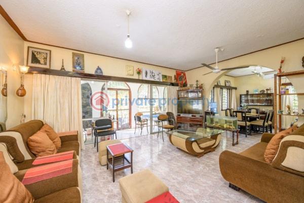 4 bedroom House For Sale Nyali Mombasa  - 2