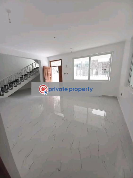 4 bedroom Townhouse For Sale Bamburi Mombasa - 2
