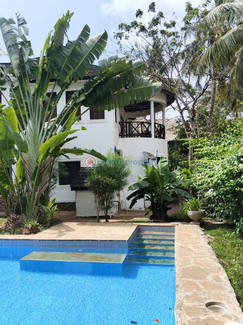 4 bedroom Detached Duplex For Rent Diani Beach. Ukunda Kwale - 4