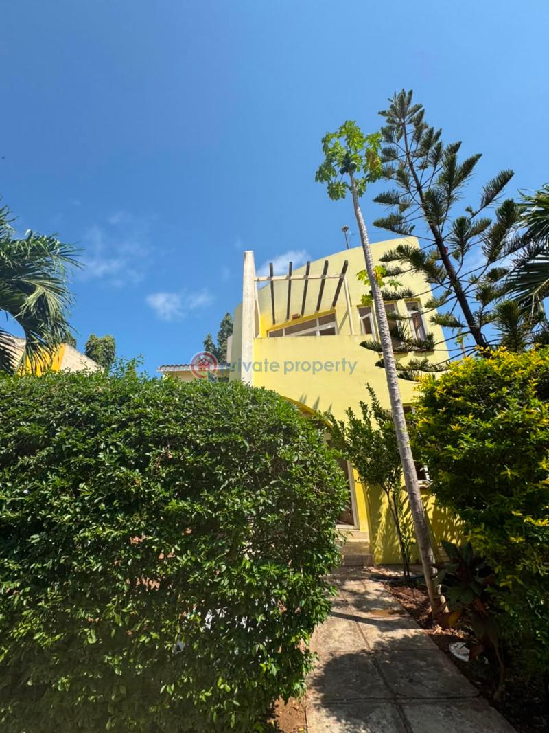 4 bedroom Townhouse For Sale Links Road Mombasa Nyali  - 2