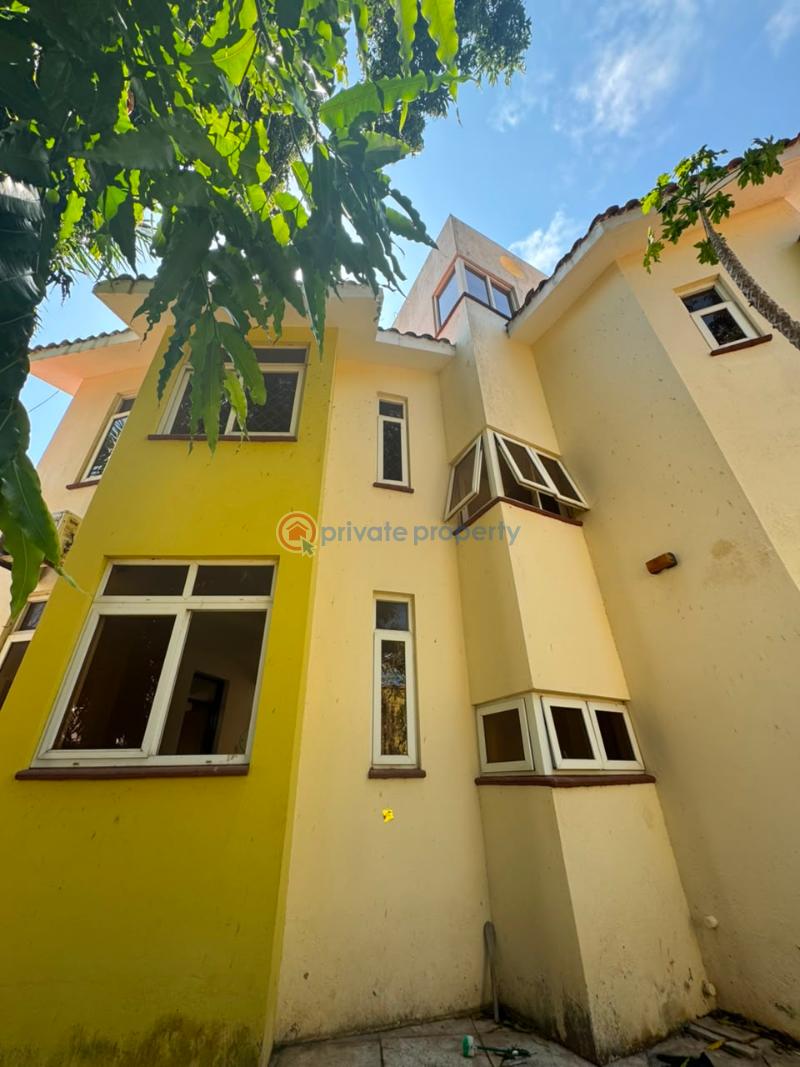 4 bedroom Townhouse For Sale Links Road Mombasa Nyali  - 0