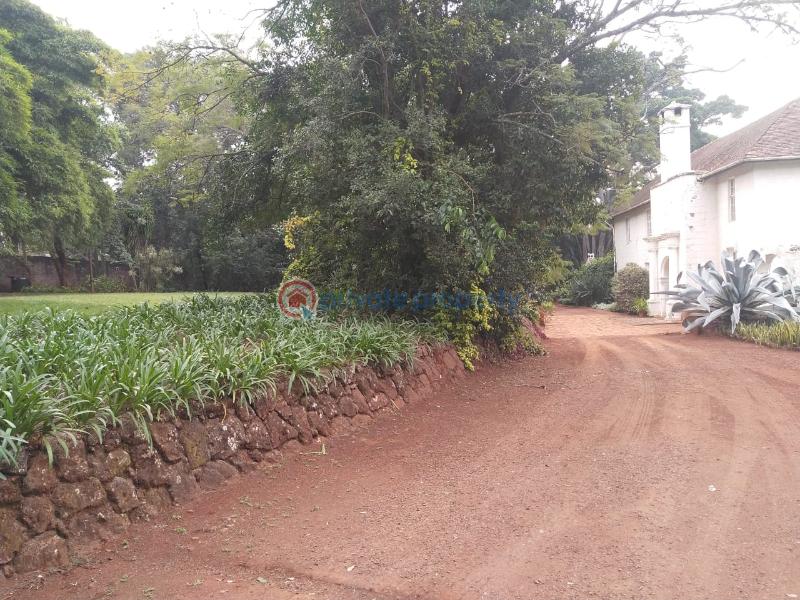 4 bedroom House For Sale Old Muthaiga Nairobi - 3